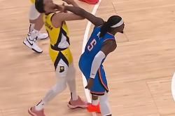 开云体育入口-篮球裁判执法失误引起球迷不满