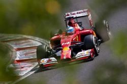 开云体育中国-包含法拉利鏖战梅赛德斯，阿隆索刷新纪录的词条