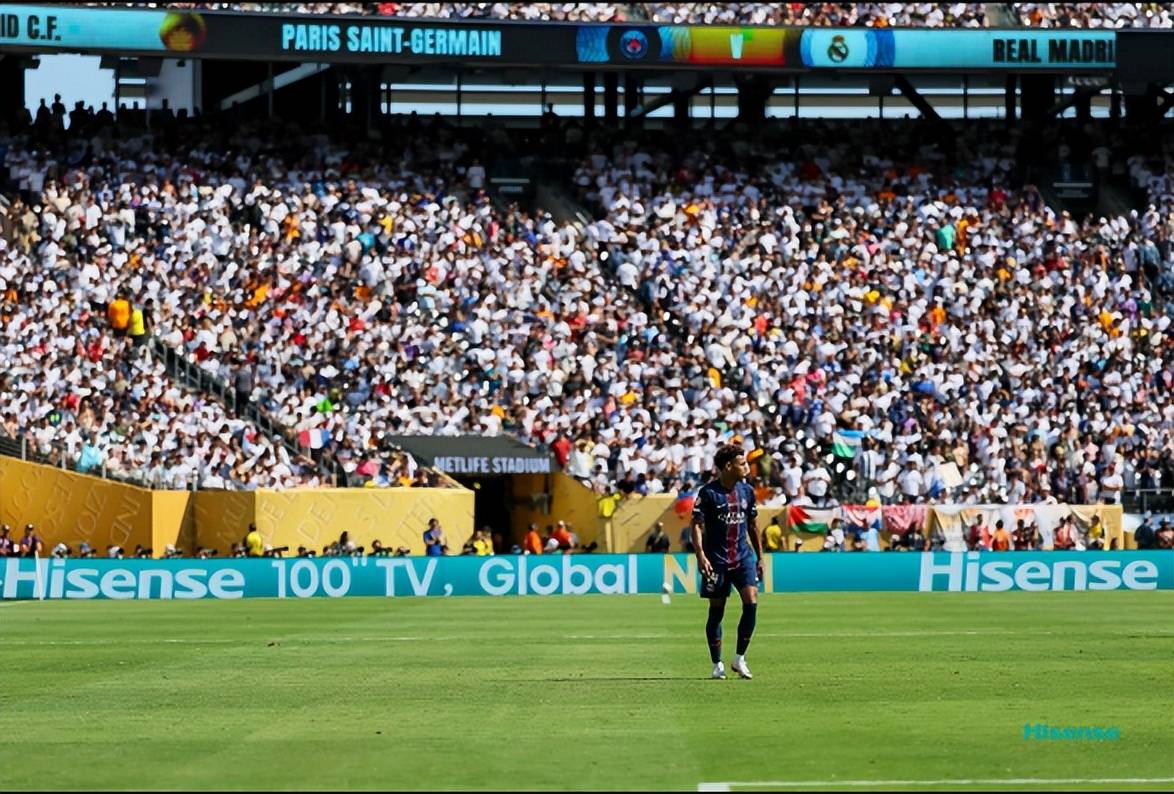 包含精彩瞬间频频上演，体育场上火爆全场的词条