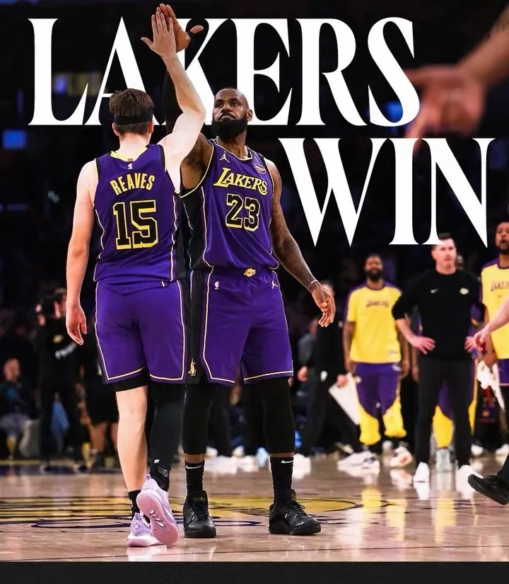 湖人主场大胜篮网,遭遇两连胜 湖人主场大胜篮网,遭遇两连胜